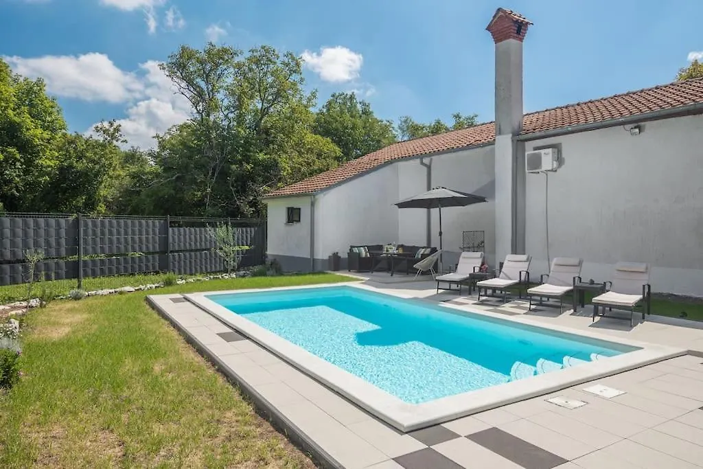 Holiday home Apartman Cottage House Brest Buzet
