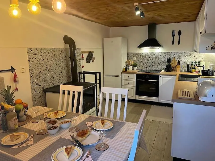 Holiday home Apartman Cottage House Brest Buzet