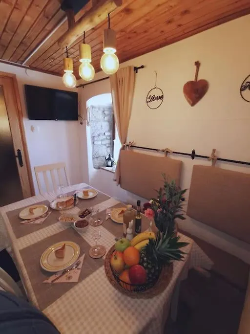 Apartman Cottage House Brest Buzet 0*,