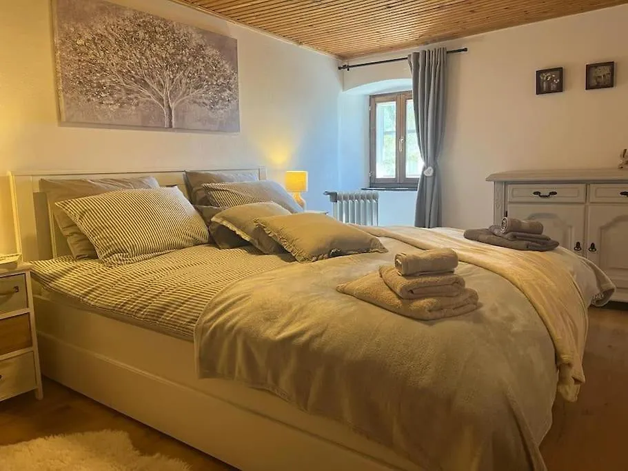 Apartman Cottage House Brest Buzet Holiday home